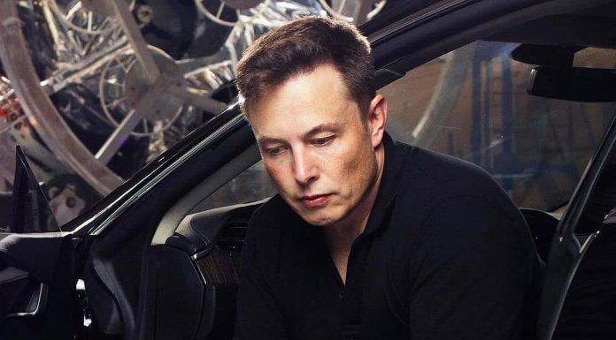 Elon Musk, el hombre más rico del mundo y la imagen de la innovación.